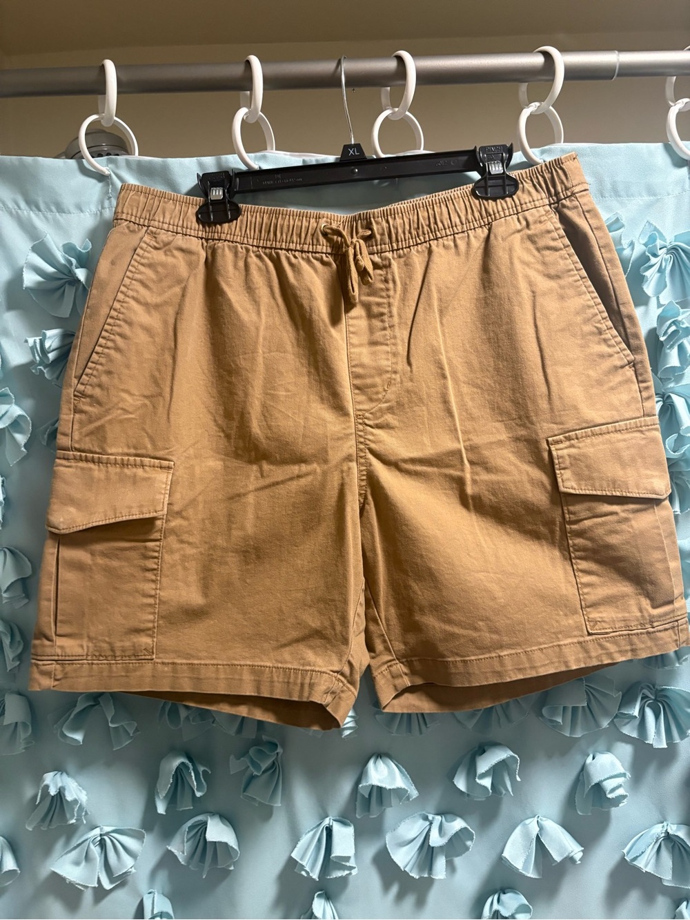 Old Navy Mens Large Relaxed Built-In Flex Cargo Shorts